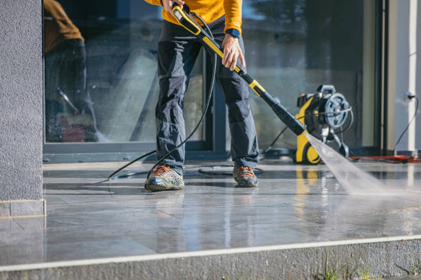 Best Roof Power Washing Services  in Lake Lorelei, OH