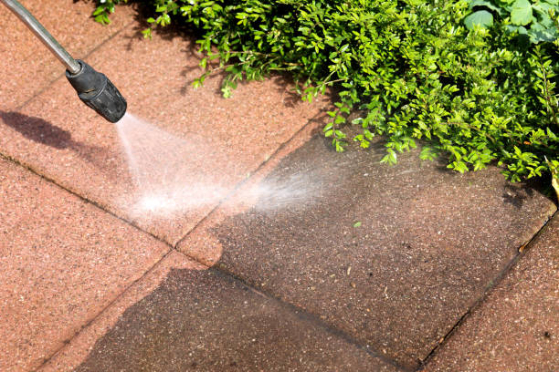 Why Choose Our Certified Pressure Washing Experts for Your Project Needs in Lake Lorelei, OH?